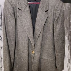 *REDUCED* Woman's 18W Blazer