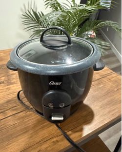 Oster Rice Cooker with Glass Lid