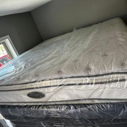 Ser King Sizes Mattress And Box Spring 