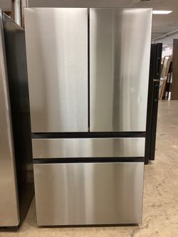 Samsung Bespoke 29 cu.ft AI 4 Door French Door Refrigerator with Beverage Center