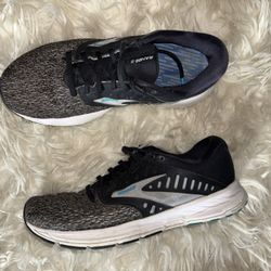 Women Shoes Brooks 