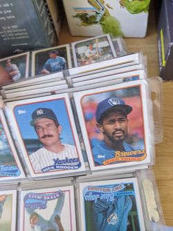 80 s and 90s baseball cards