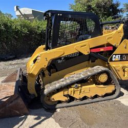 Cat Skid Steer 