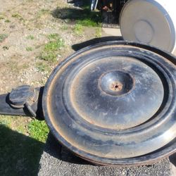 Old GM OEM  AIR cleaner 