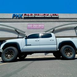 96-23 Tacoma 3" Lift Kit With INSTALLATION.