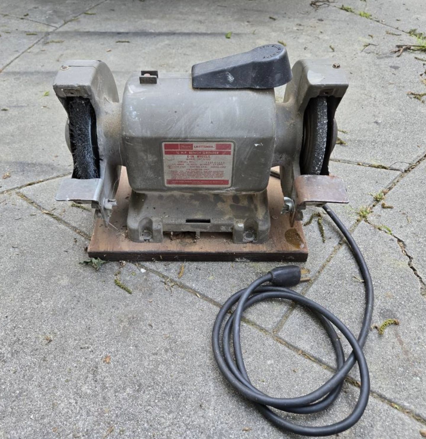 Vintage CRAFTSMAN 1/4 HP 6" BENCH GRINDER