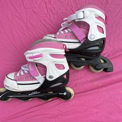 Adjustable Skates Size 5-8