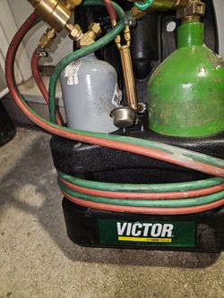 Victor set of torches