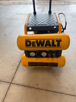 Dewalt portable air compressor