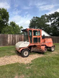 Broce RJ350 street sweeper