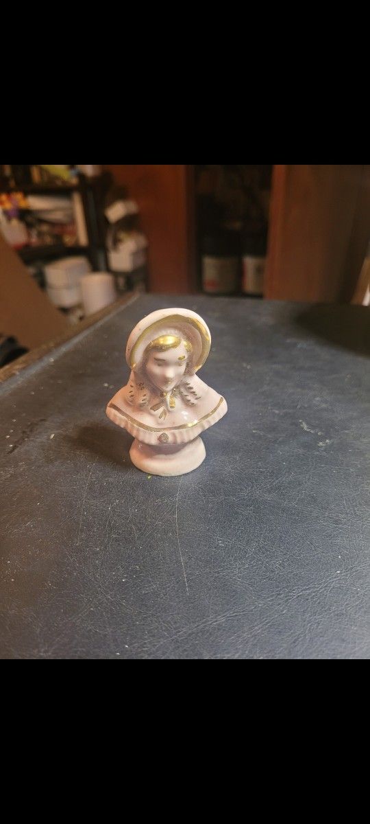 Vintage Figurine 