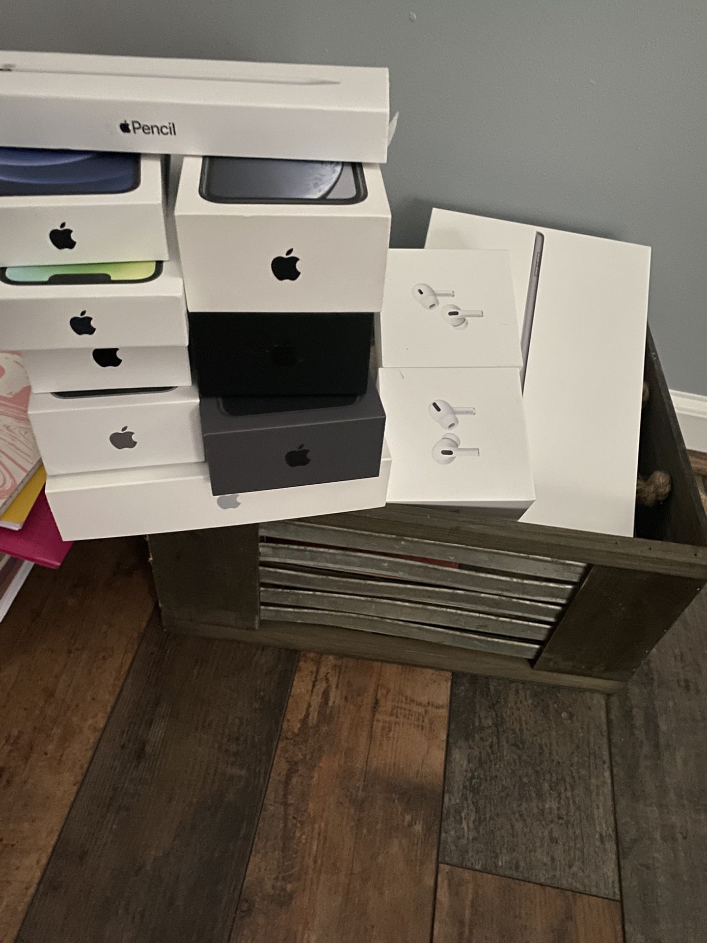 Apple Device Boxes
