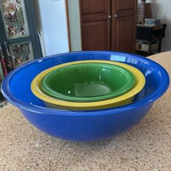 Vintage Pyrex Primary Color Clear Bottom Mixing Bowls