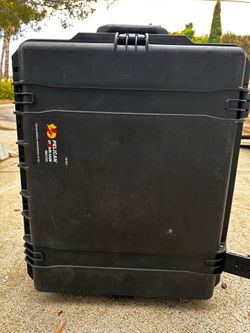Pelican IM2720 case.