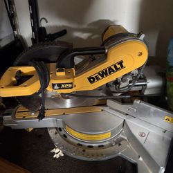 dewalt sliding compound miter saw With Stand   