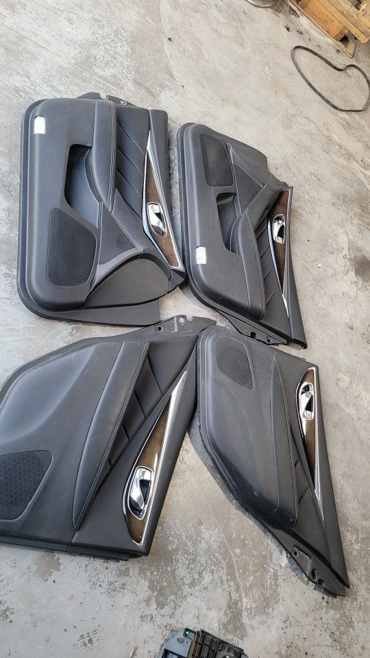 2019 Infiniti Q50 Door Panels Set