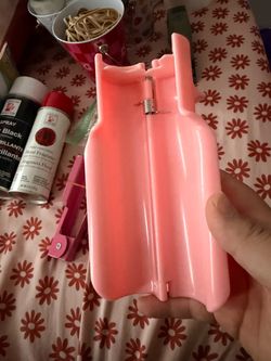 Floral thorn remover