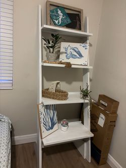 Bookshelf