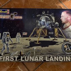 Pokemon Battle Pack Revell First Lunar Landing 1:48. #85-5087 Model Kit