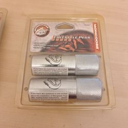 2001 MONGOOSE BMX FREESTYLE BICYCLE PEGS (45467) - 3/8" AXLE - 1 1/2" Diameter 