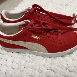 Women’s Puma Classics Red 