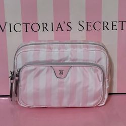 NEW Victoria’s Secret Makeup Pouch