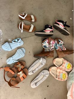 Kids shoes