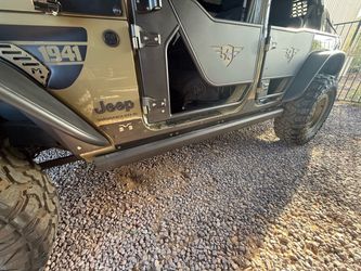 Electric running boards