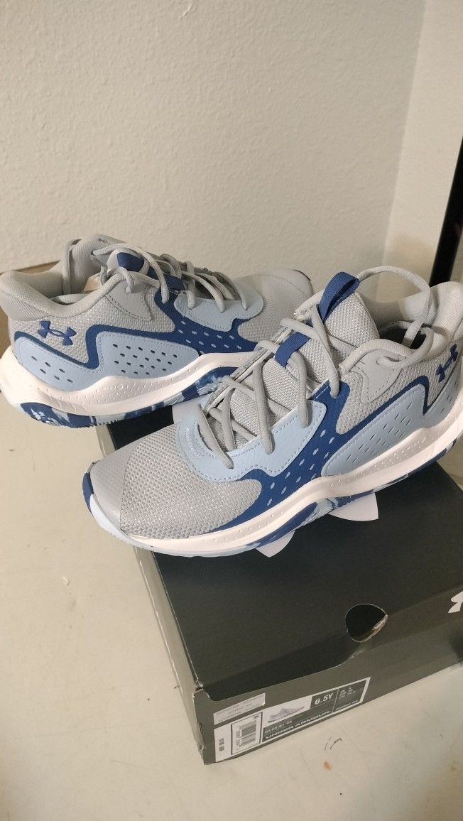 Mens Under armour Basketball Shoes