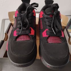 Air Jordan 4s Red Thunder 