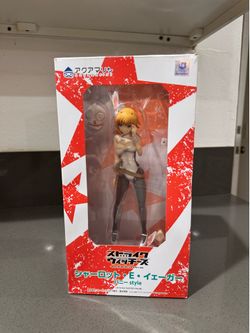 Strike Witches Operation Victory Arrow Charlotte E Yeager Bunny STYLE 1/8 Figure
