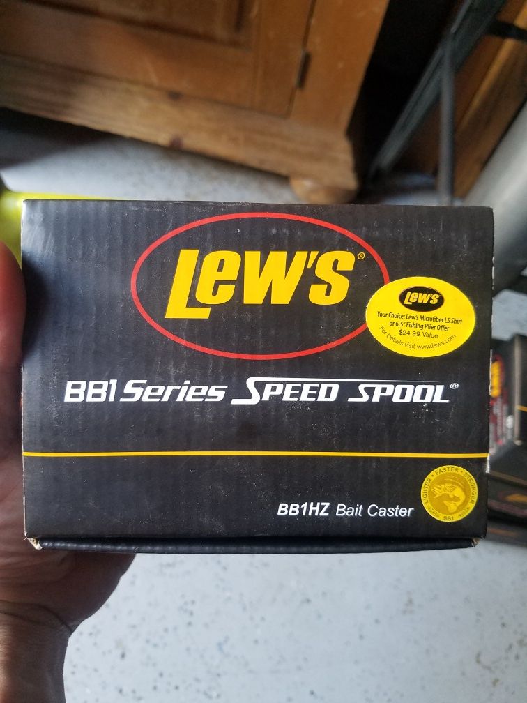 Lew's BB1 Speed Spool Baitcast Reel