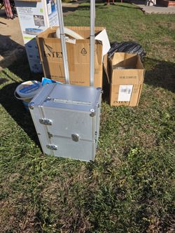 Makeup Rolling Suit Case