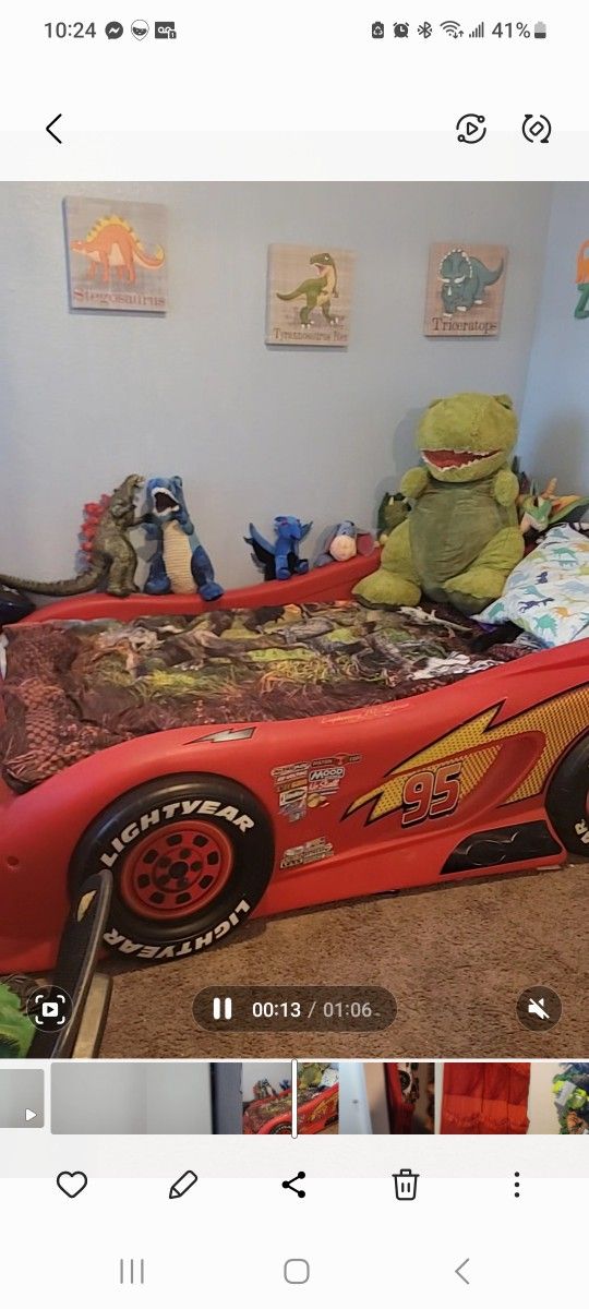Twin Bed