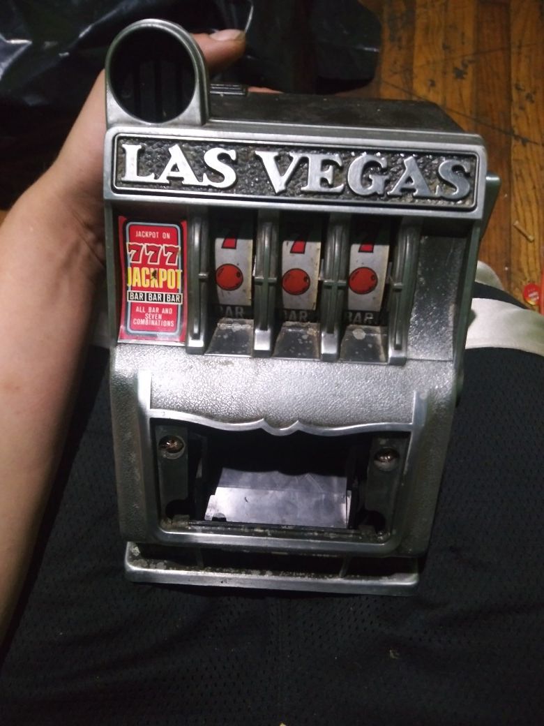 Old mini slot machine