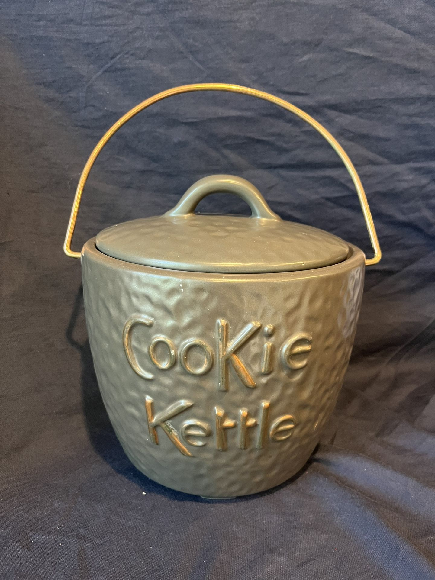 Vintage McCoy Cookie Kettle Cookie Jar