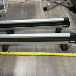 Thule Ski & Snowboard Roof Rack