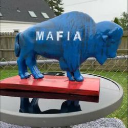 Bill ‘S Mafia Buffalo Statue