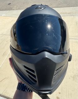 Scorpion EXO Helmet w/Sena 5s Bluetooth Headset (Large)