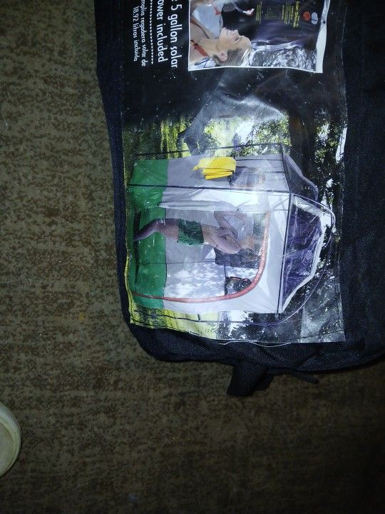 Deluxe Camp Shower-shelter Combo