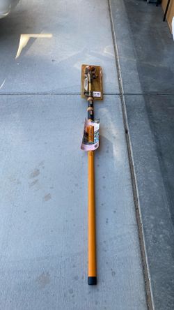 Fiskars Chain Drive Extendable Pole Saw and Pruner