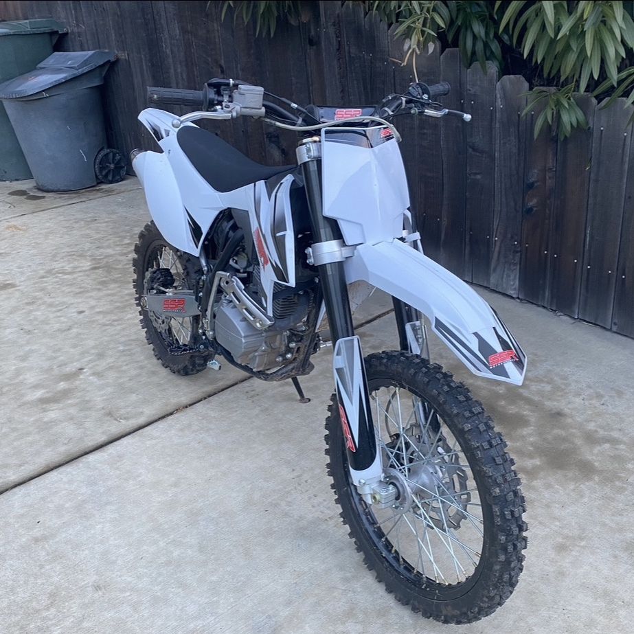 2021 SSR SR 189 Dirt Bike