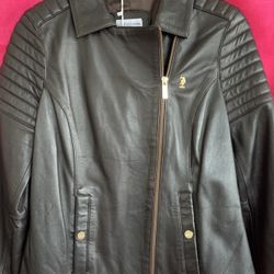 Stylish women leather jacket U.S.POLO Stylish women’s shoes,made of leather.Size 6.5  Brand New.Price $270