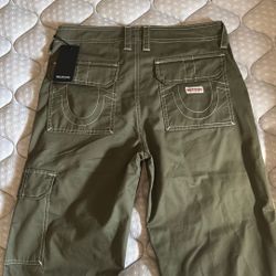 True Religion Bobbi Baggy Cargo Joggers