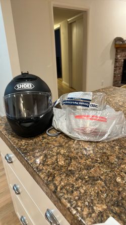 Shoei Qwest Motorcycle Helmet