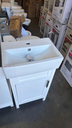 18 in vanity bathroom $239