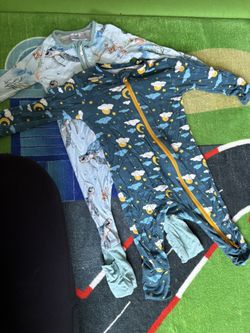 2 bamboo baby sleepers