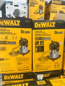 Dewalt stainless steel quiet wet/dry vacuum 8 gallon
