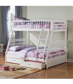 Twin/full bunkbed