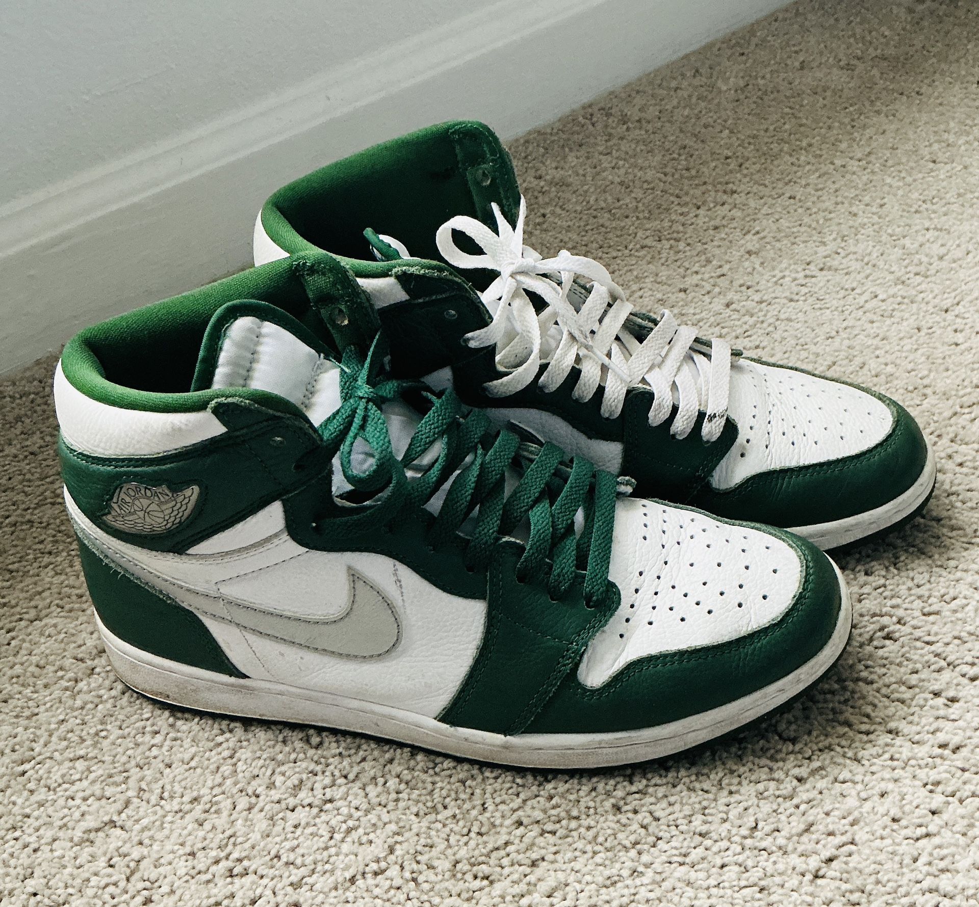 Nike Air Jordan 1 Retro High (GS) Gorge Green silver 575441-303 Size 10,5
